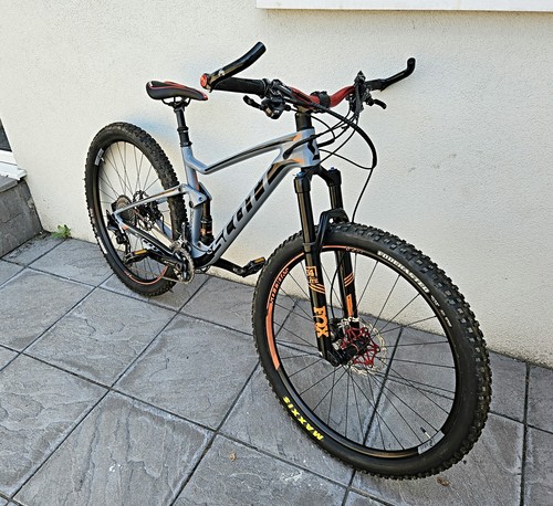 Scott spark 910 carbon medium - 910,