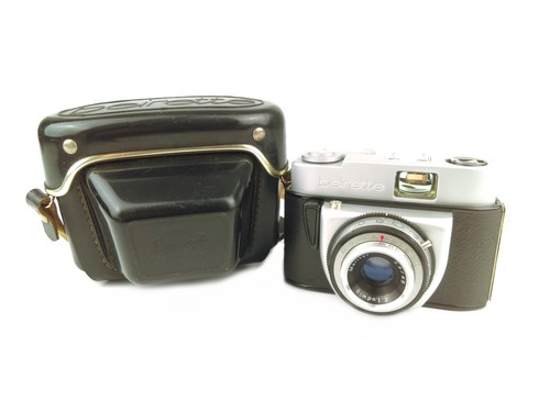 Beirette model camera with - beirette, ii
