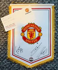 MANCHESTER UNITED 2022-2023 TEAM " SIGNED " PENNANT - MAN UTD