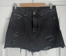 Levi Levi’s Strauss women’s denim Mini skirt - 29inch - New