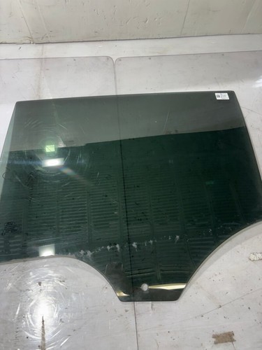 Rear window ford max cb7 - rear,
