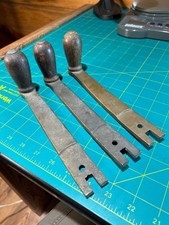 Vintage 8 5/8" Long MERRIMAN