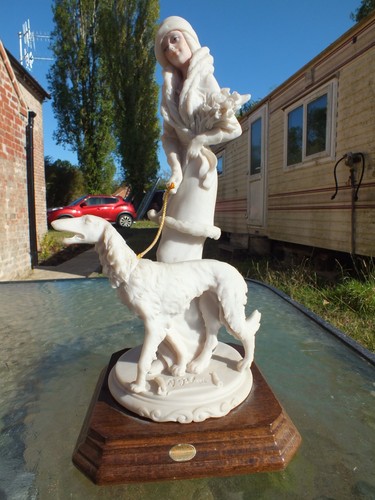 Auro belcari figurine lady - auro,