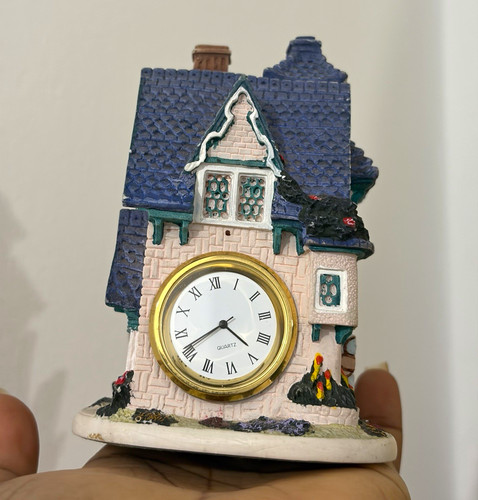 Cottage resin desk clock - desk,
