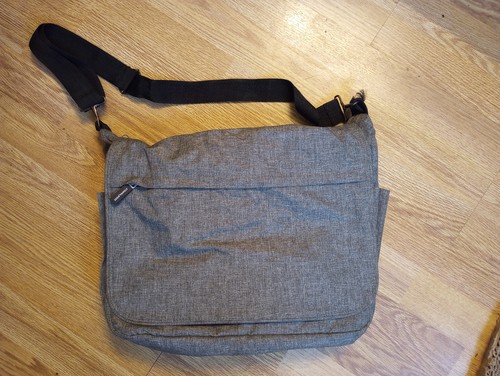 Ikea family messenger laptop - messenger,