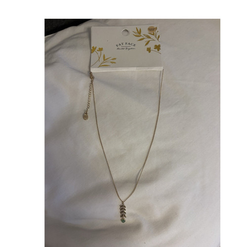 Fat face gold tone leaf - leaf, charm