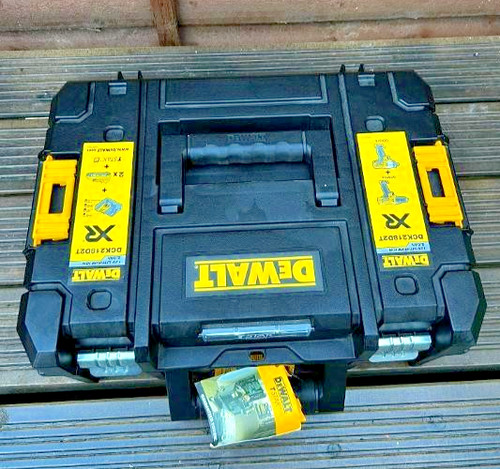 Dewalt tstak dck218d2t 12v - dewalt,