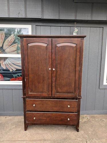 Traditional dark wood - traditional,