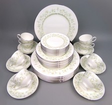 Wedgwood Dinner Service Set