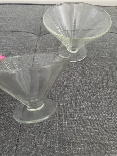 Art deco champagne coupes - art,