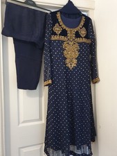 Ladies Pakistani Formal Outfit
