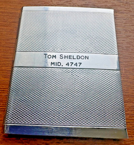 Metal folding needle case - folding,