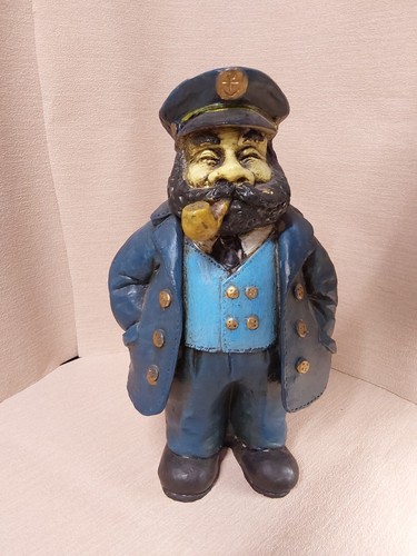 Vintage resin sea - resin, captain