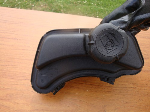 Genuine briggs stratton 300 - briggs,