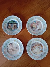 ROYAL WORCESTER Complete Set