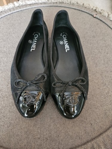 Chanel black ballerina - ,