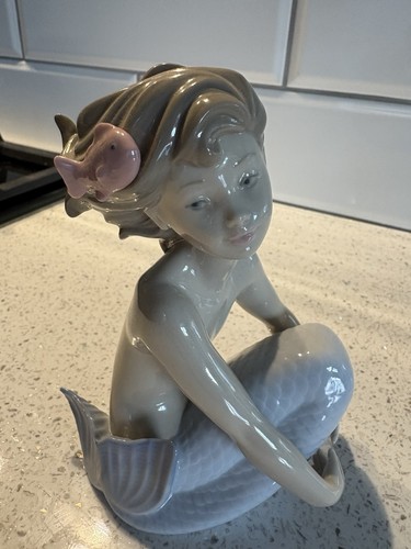 Lladro nao figurine - nao,
