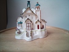 COALPORT COTTAGE-THE BELL