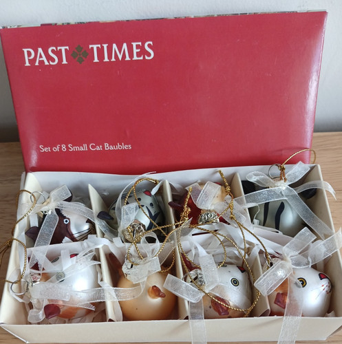 Vintage past times set 8 - past,
