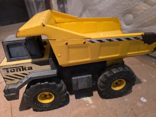 Vintage tonka truck - vintage,