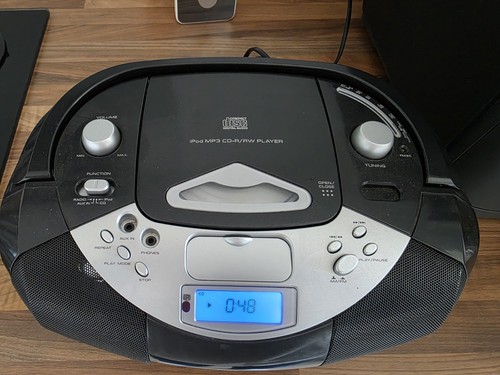 Hitachi boombox stereo - stereo, cd