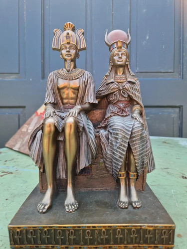 Bronze pharaoh and - bronze,
