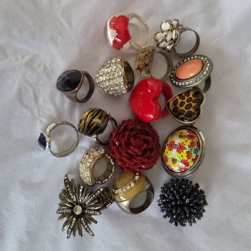 Mixed lot women - women’s, costume