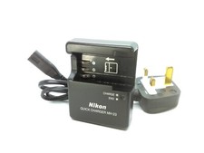 Nikon MH-23 Quick Charger Battery Charger - Mint