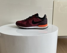 Nike Internationalist Women's