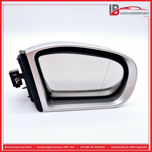 Right exterior mirror colour - exterior,