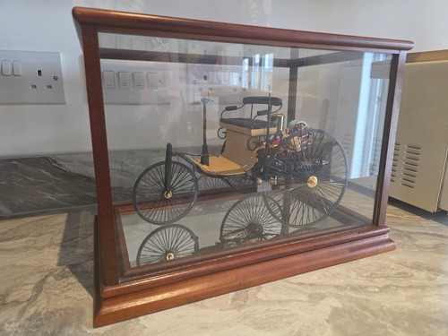 Scale model 1886 benz - 1:8,
