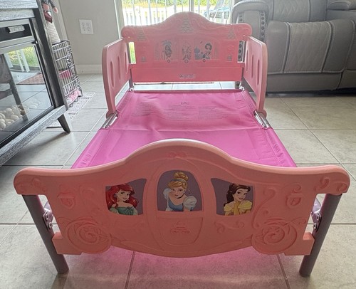 Kids bed disney - princess, 3d