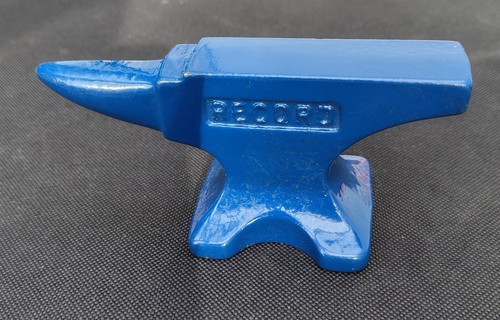 Vintage mini anvil - mini,