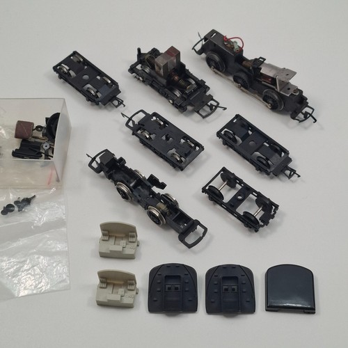 Gauge train parts shown - gauge,