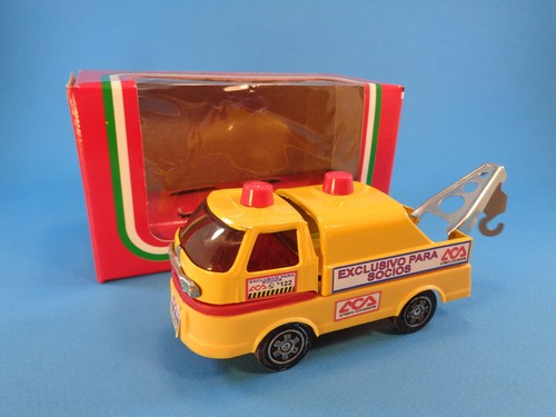 Tow truck argentinean - tow,