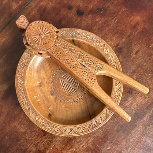 Wooden nutcrackers and dish - and,