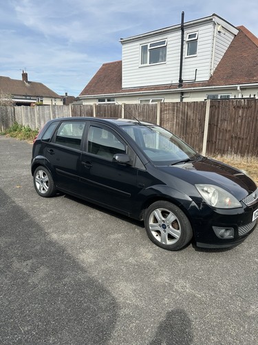 Ford fiesta 2007 zetec - 1.25,