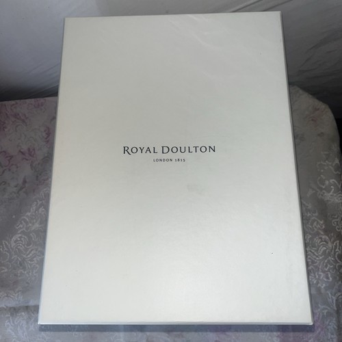 Royal doulton queen elizabeth - queen,