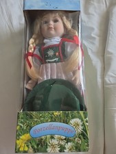 Porzellanpuppe Porcelain Doll