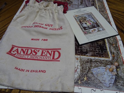 Land end hand cut - hand, wooden
