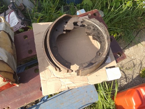 Rear brake shoes bedford - shoes,