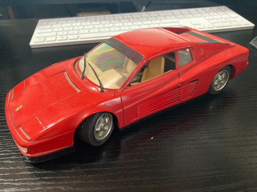 Bburago scale ferrari - bburago,