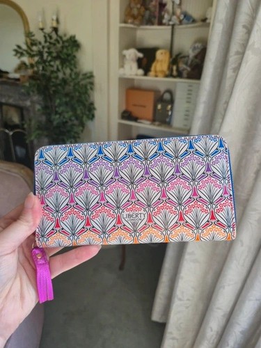 Liberty london limited edition - london,