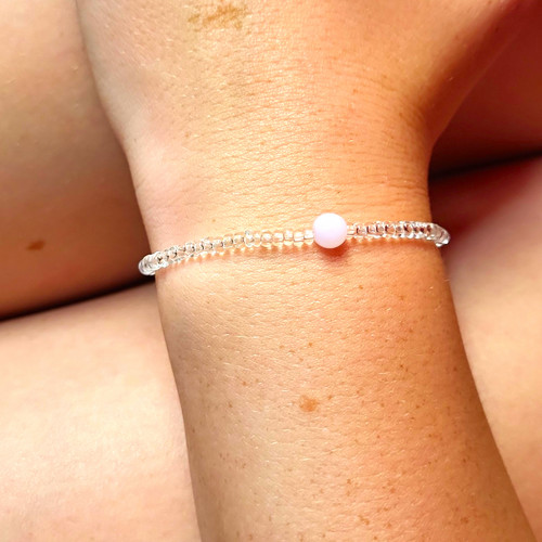 Clear glass beaded stretch - glass,