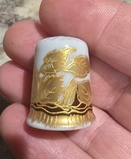 Vintage Porcelain Thimble