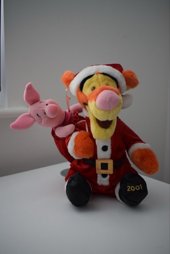 Santa tigger piglet plush - tigger,
