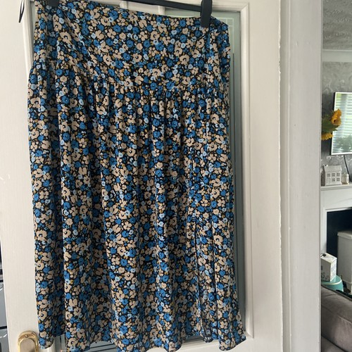 Ladies size peacocks skirt - ladies,