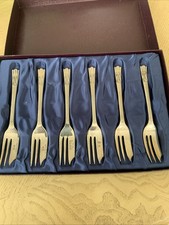 Yeoman Plate - 6 x Silver