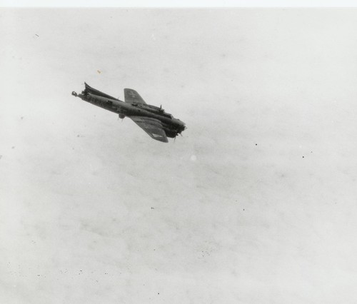 Wwii photo 17 - b-17, bomber