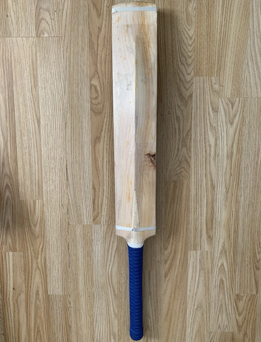 Short handle wooden cricket - handle,